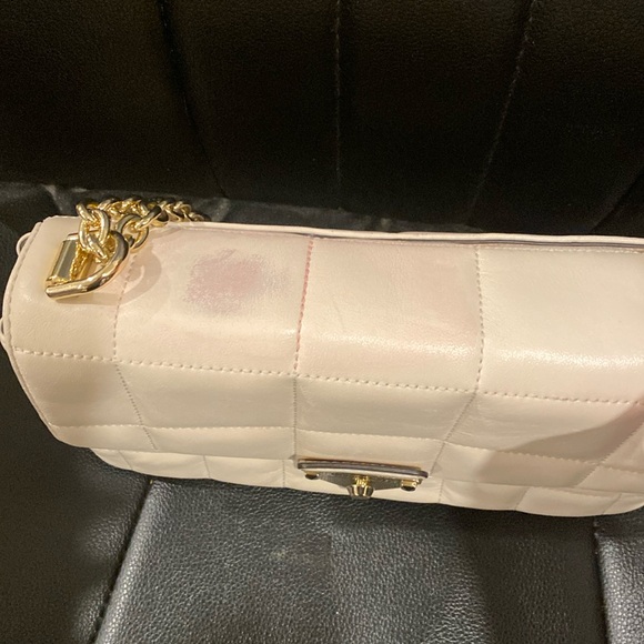 Michael Kors Quilted Chain Shoulder Bag Elegant Great Buy - Picture 4 of 16